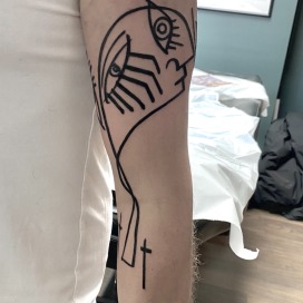 Abstraktes tattoo - Mathi